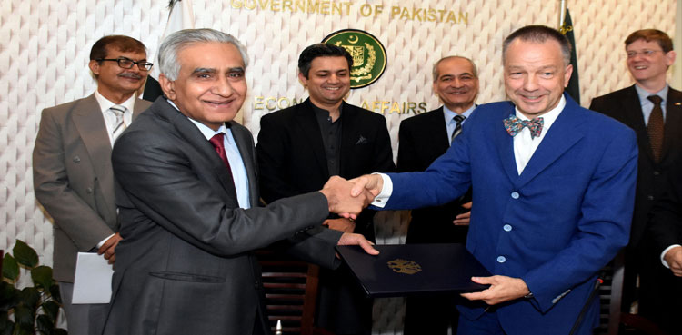 Pakistan, Germany sign technical cooperation agreement