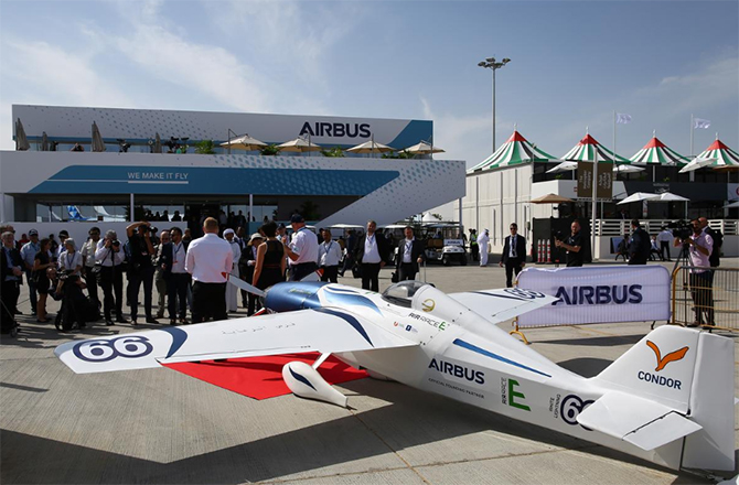 Airbus-backed tournament first electric racing aircraft