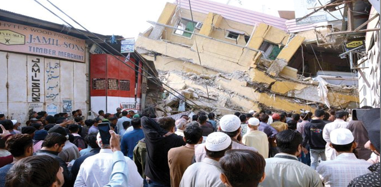 Karachi: Police to prepare list of dangerous buildings