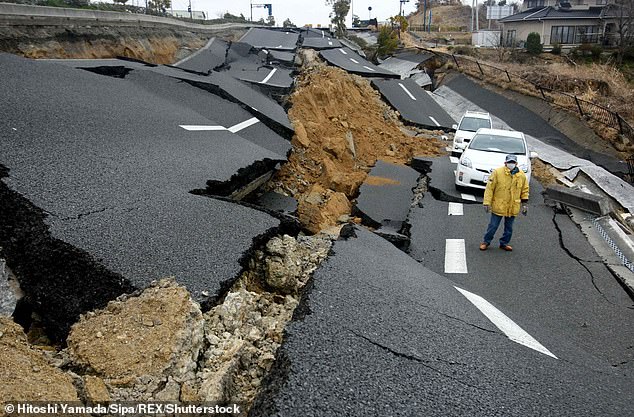 Japan-tsunami.