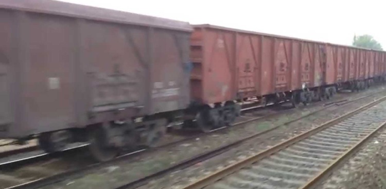 Freight Train Crushed Kids Sukkur