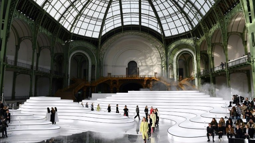 Chanel, Paris, fashion shows