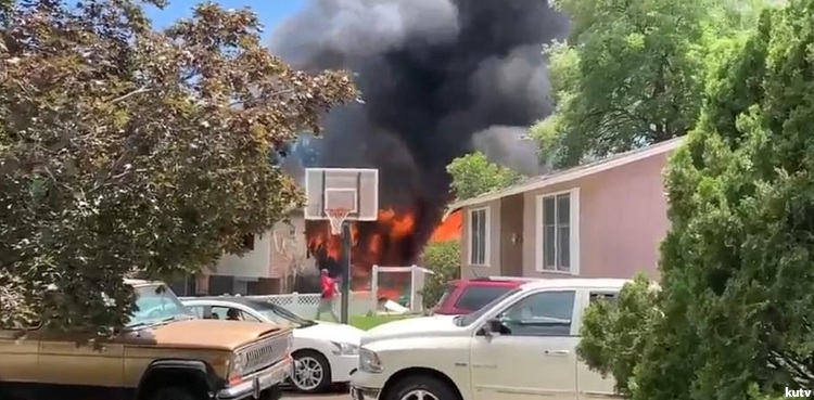 Plane crash Utah residential neighbourhood US