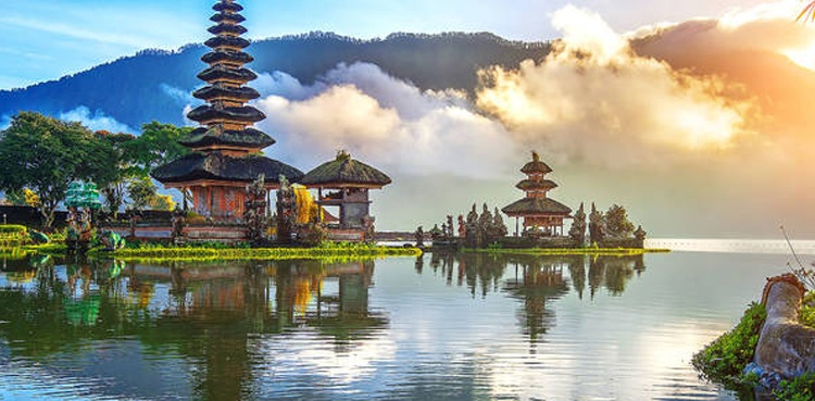 Foreign tourists won't be allowed to visit Bali