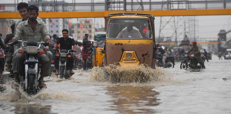 rains karachi