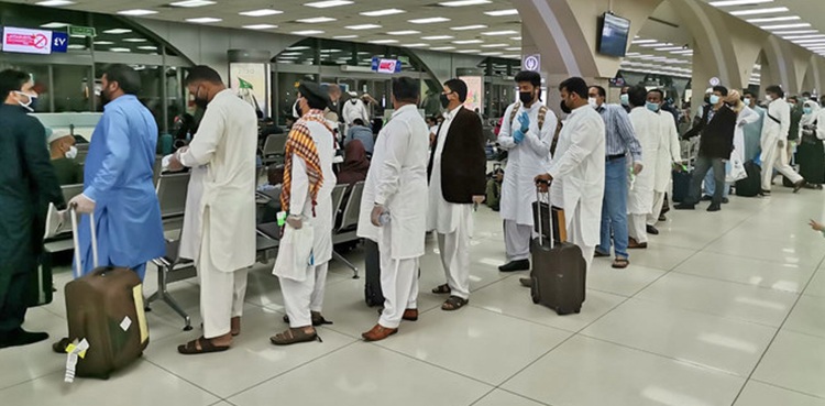 Pakistani-expats-limited-flights-exorbitant-rates-saudi-arabia