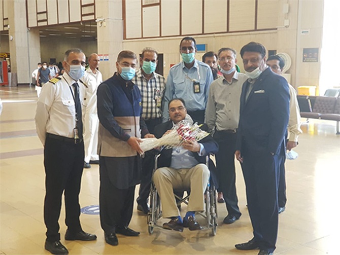 pia plane crash survivor zafar masud