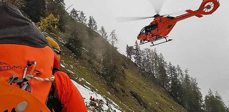 man survives fall mountain