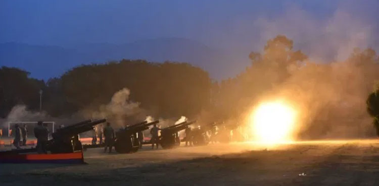 Pakistan-Army 21-gun salute Eid Miladun Nabi