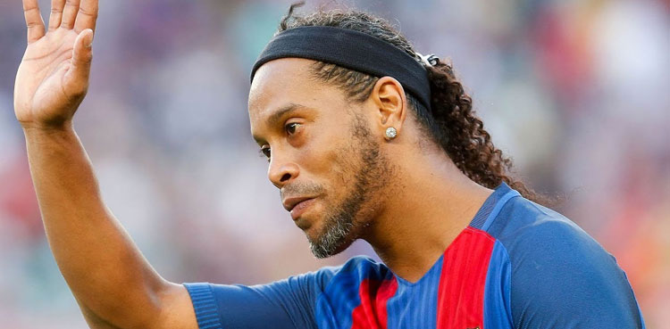 Ronaldinho tests positive for Covid-19