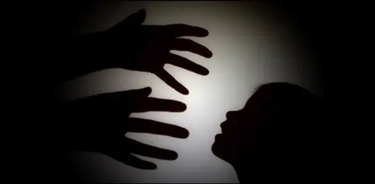 Lahore man allegedly molests 9-year-old boy, still at large