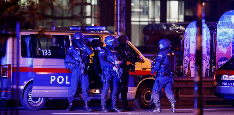 austria vienna attacks manhunt gunmen