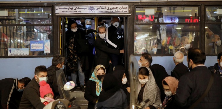 Third Covid-19 wave: Iran tightens restrictions but some streets still busy