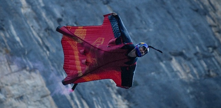 WATCH: Asia’s top wingsuit athlete jumps head first from Chinese mountain range