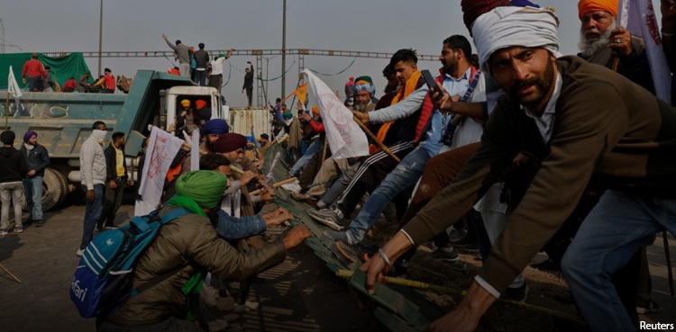 tractor rally farmers protests new delhi republic day