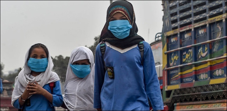 Two govt schools sealed in Lahore after detection of Covid cases