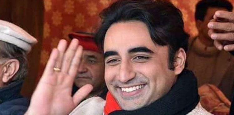 Bilawal pays tribute to healthcare workers for vaccinating 31,000 people on Eid days