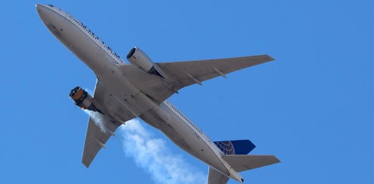 boeing airlines 777 united airlines engine failure