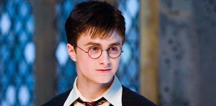 I'm intensely embarrassed: Daniel Radcliffe about early 'Harry Potter' act