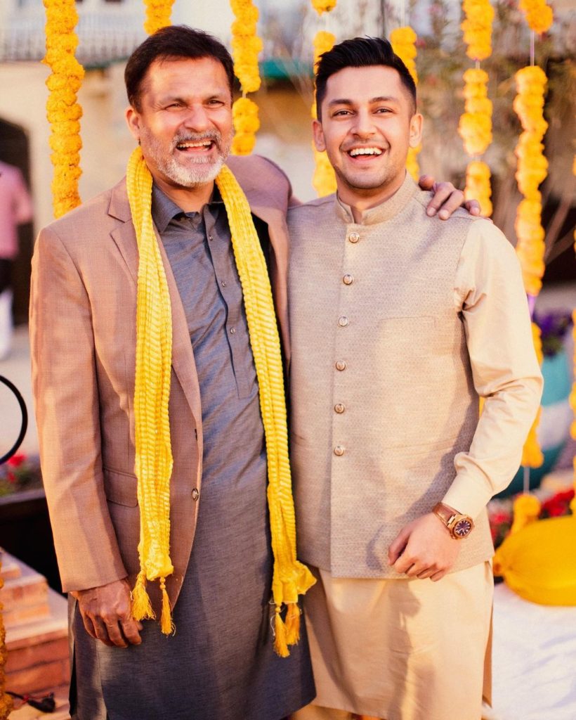 groom and father