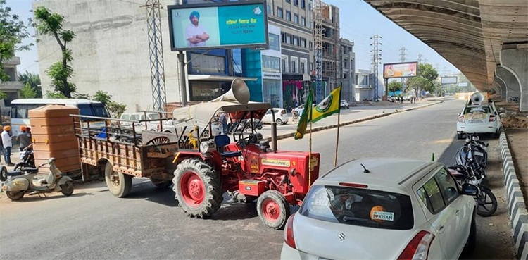 Protesting farmers gather at 32 locations across India