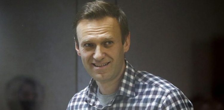 kremlin critic alexei navalny hunger strike medical care