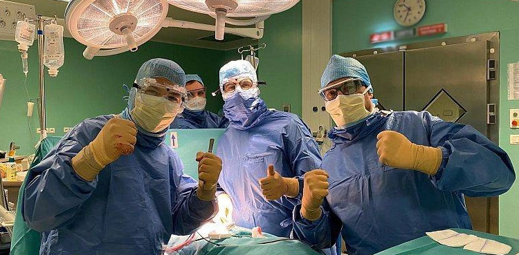 Saudi surgeons replace aortic valve without open-heart surgery