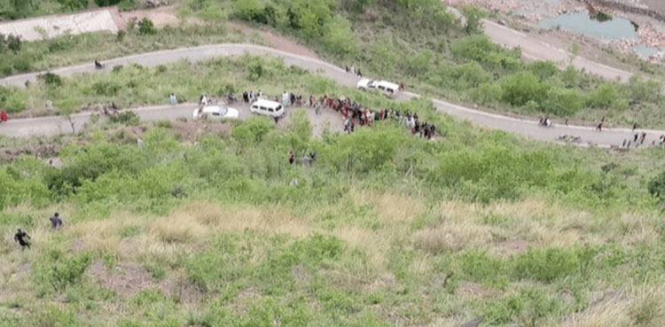 azad kashmir car falls ditch