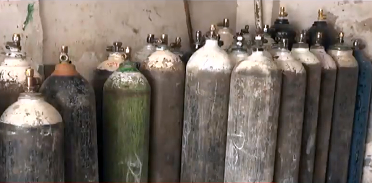 oxygen cylinders concentrators, COVID-19, federal government