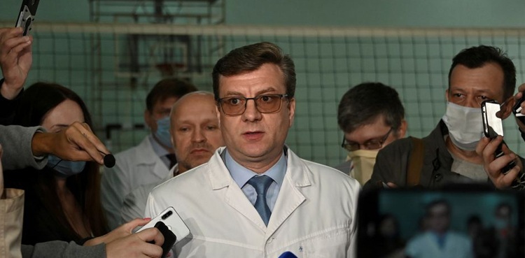 Doctor who treated Putin critic Navalny reappears after 3 days