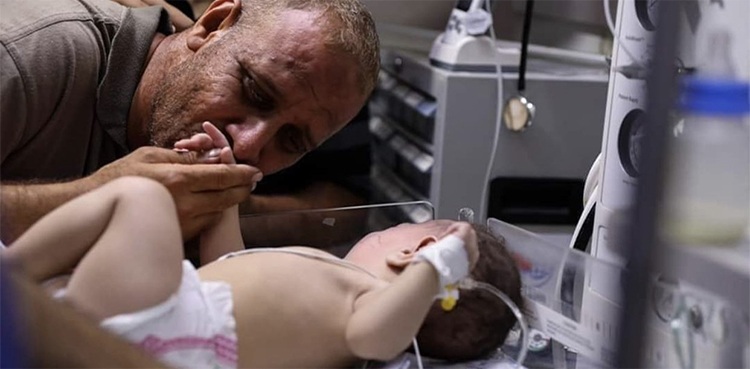 Gaza, Israeli airstrike, child, father