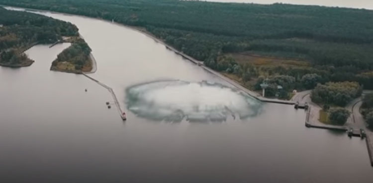 viral video wwii bomb explosion underwater poland