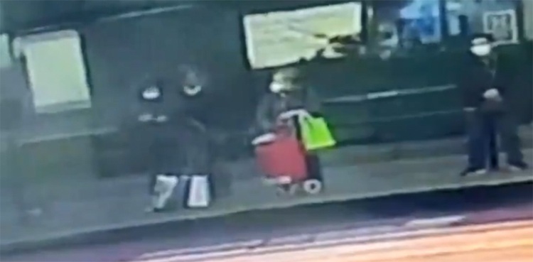 Video: Man stabs two elderly Asian women in broad daylight in US