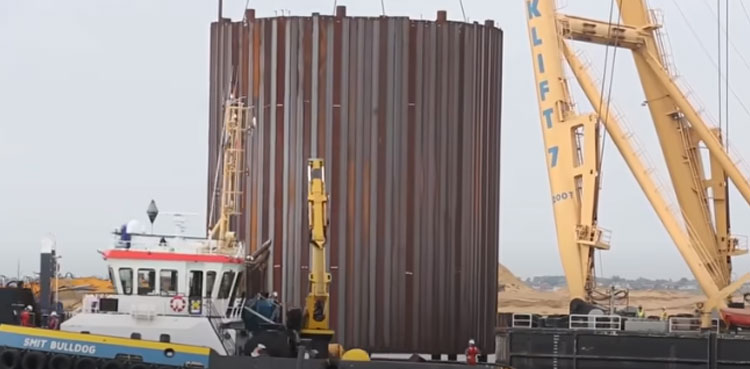 viral video construction bridges over water cofferdam