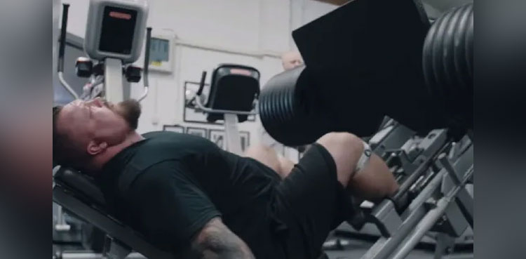 WATCH: Former world’s strongest man passes out while leg pressing 1,000kg