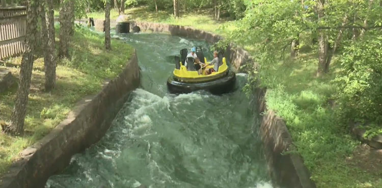 adventureland amusement park boat ride accident raging river