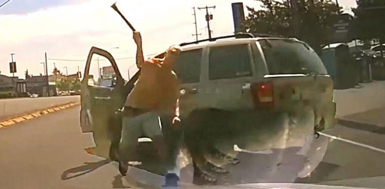 driver road rage hammer windshield viral video