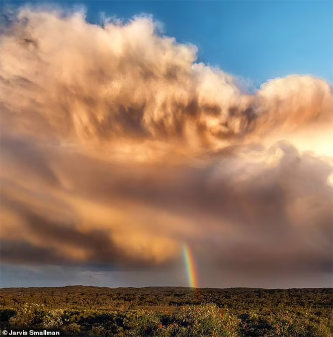 teenage photographer spooky face cloud jarvis smallman