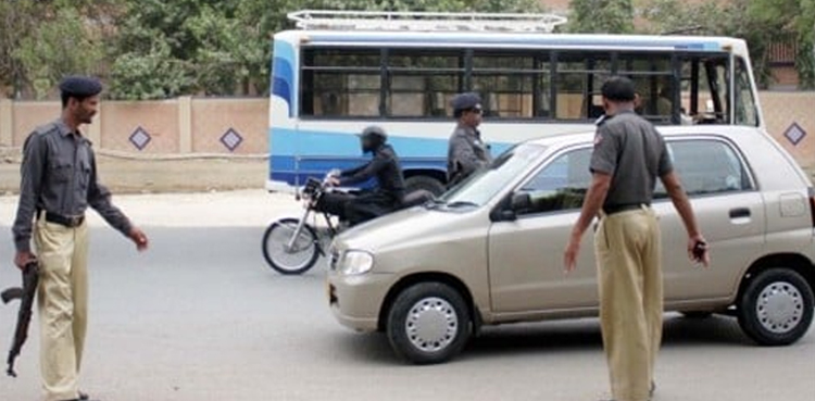 aig karachi imran yaqoob minhas police arrests unvaccinated citizens