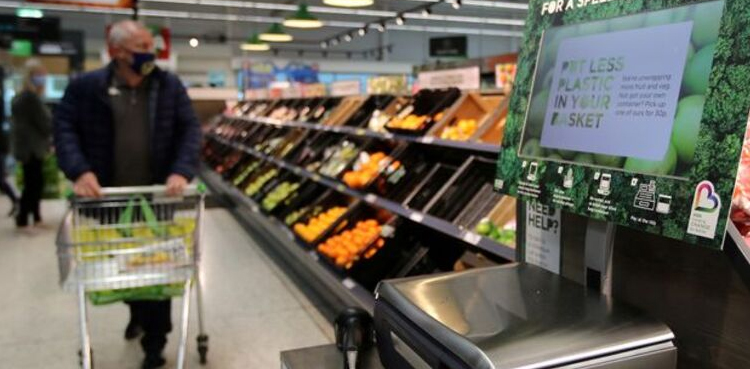 UK inflation slows, 2% target