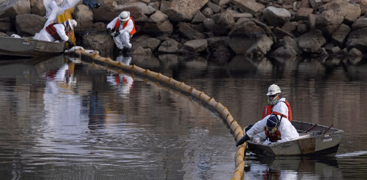 california oil spill probe cleanup san pedro bay pipeline