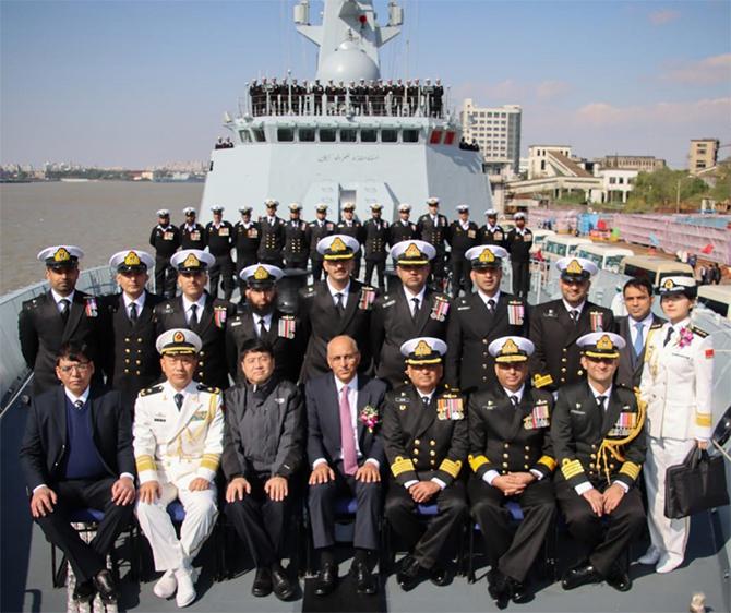 pns tughril pakistan navy first type 054 a/p frigate 