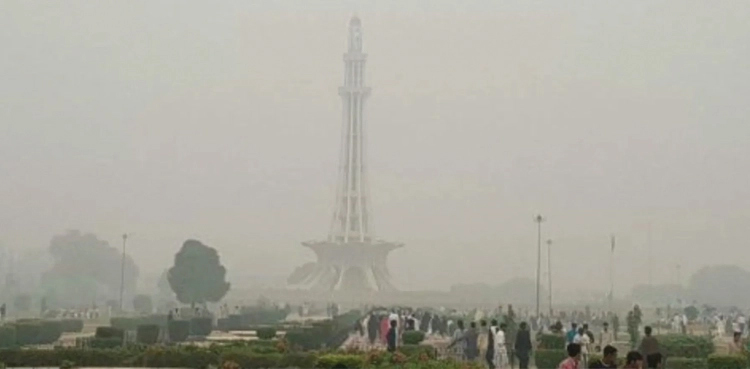 Lahore, moderately polluted, AQI,