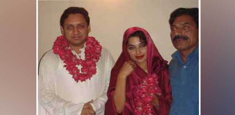 Court Declares Meera As Atiq Ur Rehmans Lawfully Wedded Wife 5286