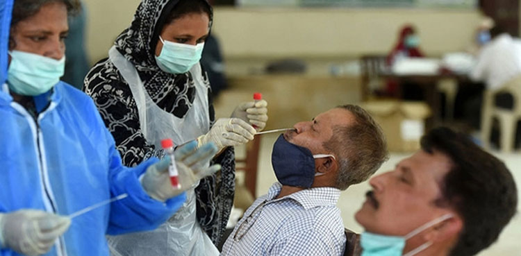 inbound passengers covid-19 karachi airport home quarantine