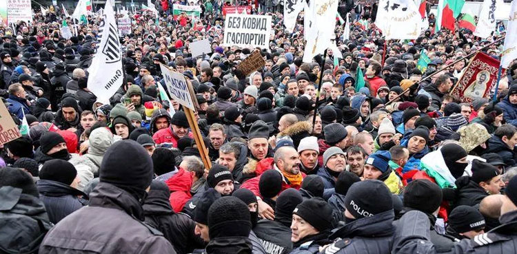 anti-vaccine protesters bulgaria parliament