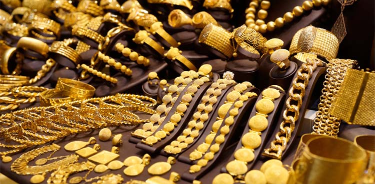 Gold prices witness massive increase in Pakistan