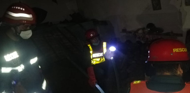 roof collapse, Lahore, mominpura