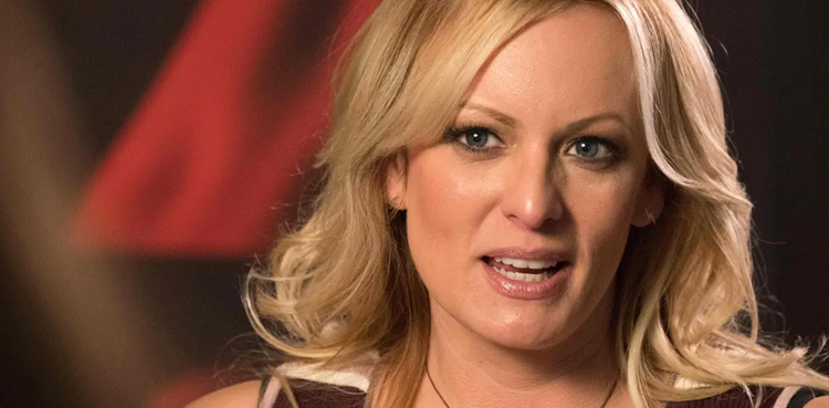 Stormy Daniels Avenatti Trump