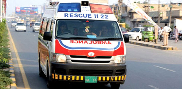 khuzdar seven killed road crash